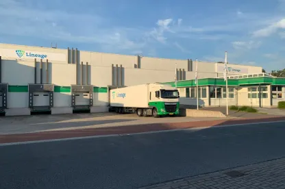 Almacén frigorífico Lineage en Asten (Países Bajos) que ofrece servicios de congelación rápida y logística