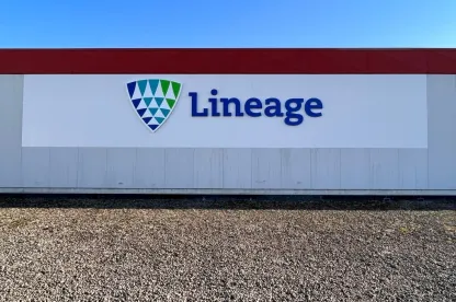 Exterior de Lineage Instalación de almacenamiento frigorífico Delta-Derwent