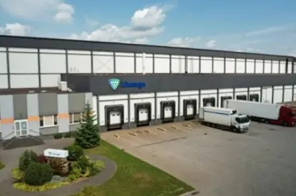 Exterior de las instalaciones de Dąbrowa Lineage