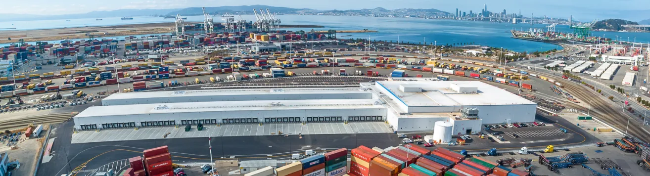 Lineage Entrepôt d’Oakland